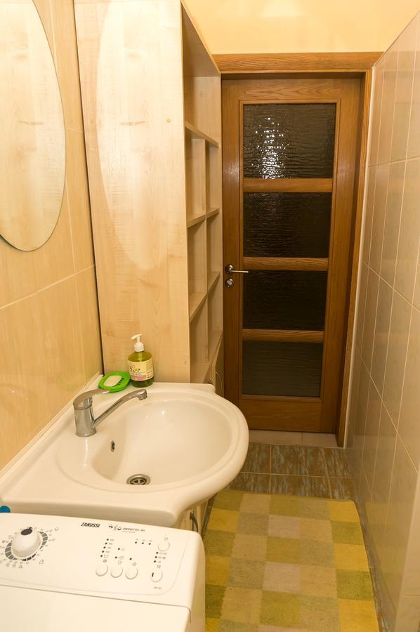 Кімнати В Центрі Hotel Uzhhorod Luaran gambar