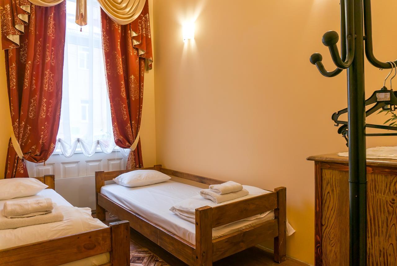 Кімнати В Центрі Hotel Uzhhorod Luaran gambar