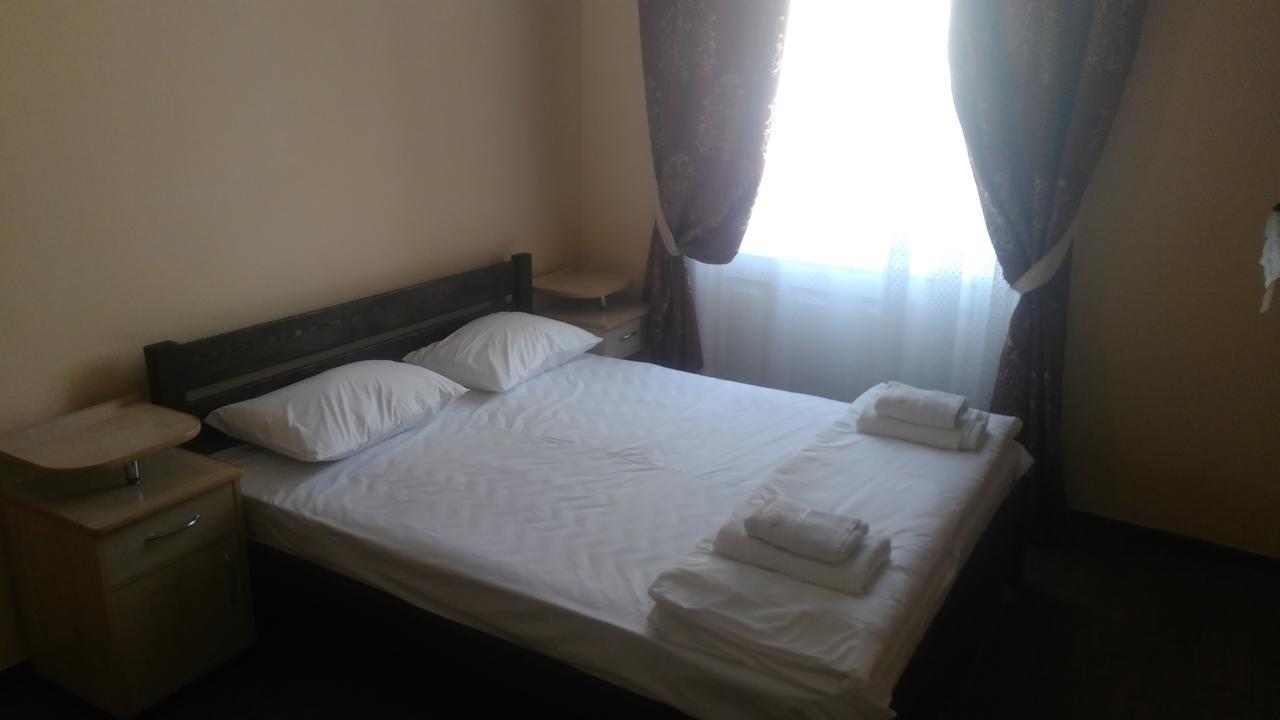Кімнати В Центрі Hotel Uzhhorod Luaran gambar